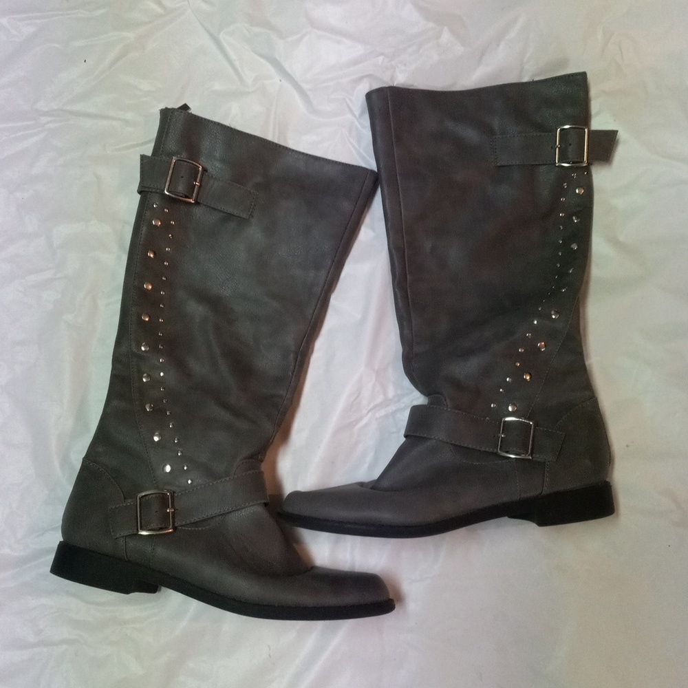 JustFab Gray Boots Womens 10 Knee High Faux Leather Low Heel